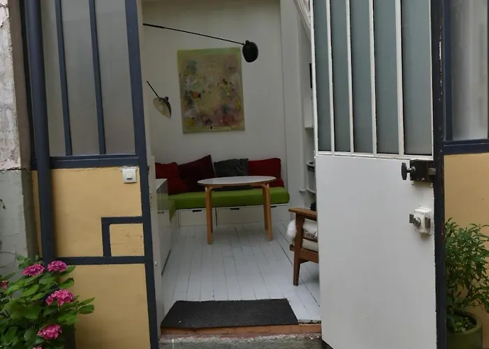 Apartment Bonjour Menilmontant! Paris