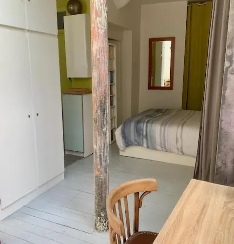 Bonjour Menilmontant!