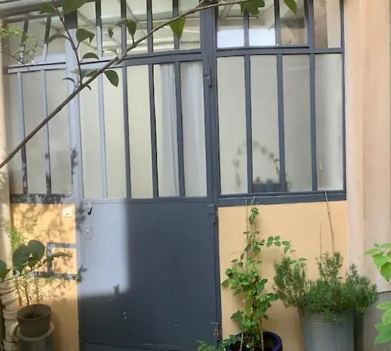 Apartment Bonjour Menilmontant! *